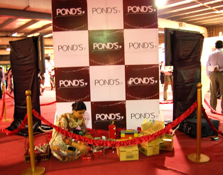 PFDC Sunsilk Fashion Week S/S 2012 Day 1 - Act 1 Red Carpet