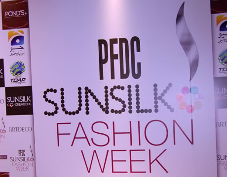 PFDC Sunsilk Fashion Week S/S 2012 Day 1 - Act 2 Red Carpet