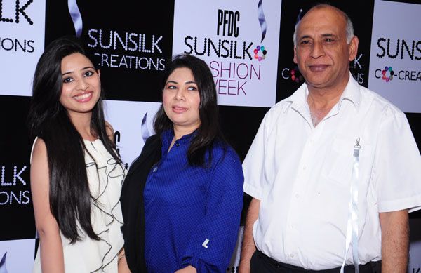 Red Carpet at PFDC Sunsilk Fashion Week 2012 Day 4