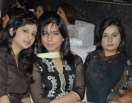 Red Carpet Day 3 PFDC Sunsilk Fashion Week 2011 Lahore