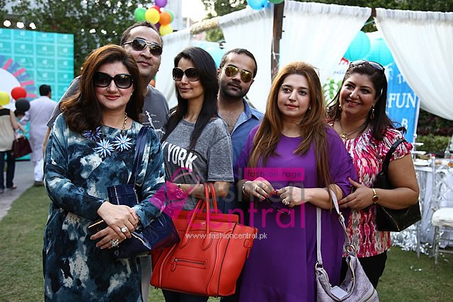 Aamir Mazhar Ayesha Sana Natasha Hussain Faraz Manan Humera Malik Rima Farid