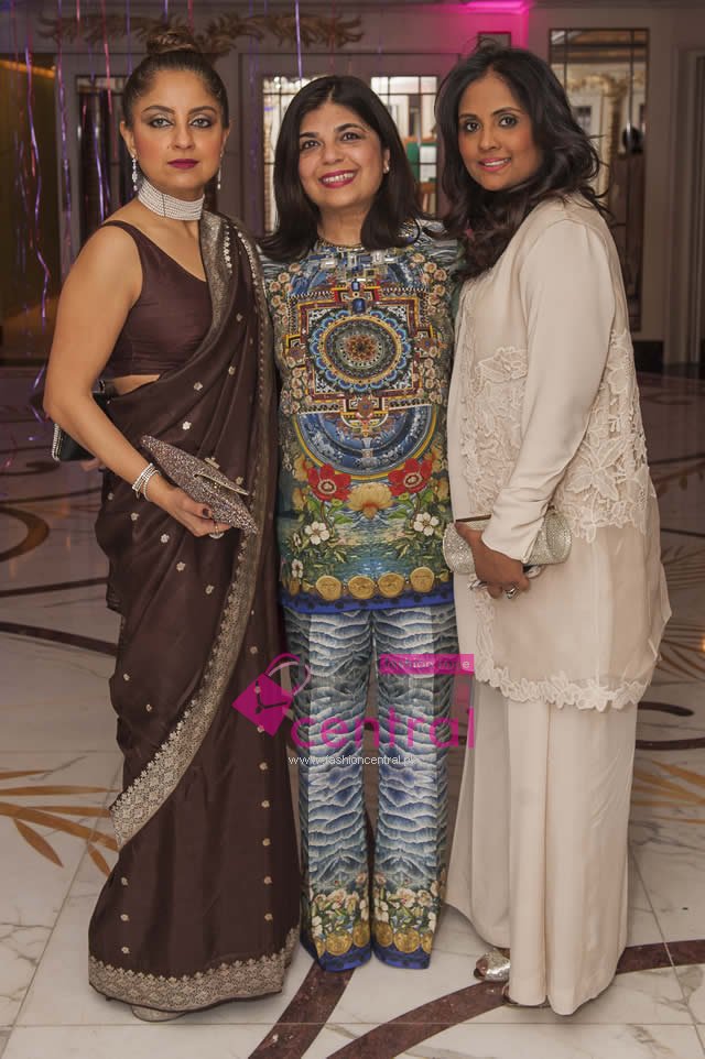 Aminah Jahan Jamil, Zareen Aslam and Naureen Iqbal