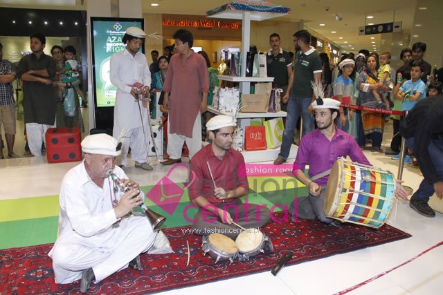 Azadi Celebrations with Dolmen Mall