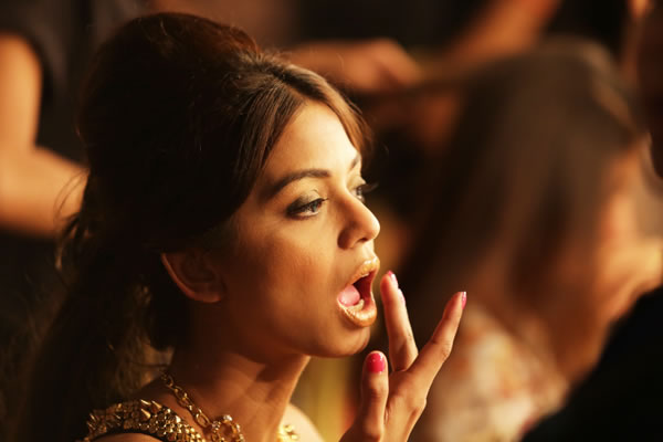 Fashion Pakistan Week 2014 Backstage View