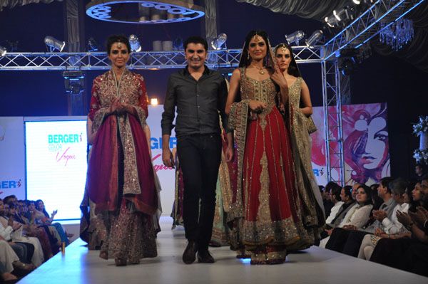 Fashion Show Berger Color Vogue