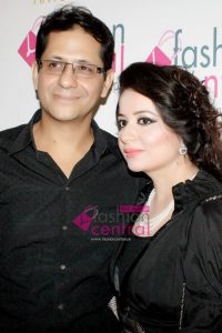 Red Carpet - Bridal Trunk Show by Fashion Central