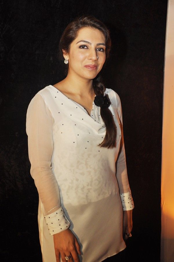 Celebrities at Red carpet of Nayna Tag Heuer Show 2013