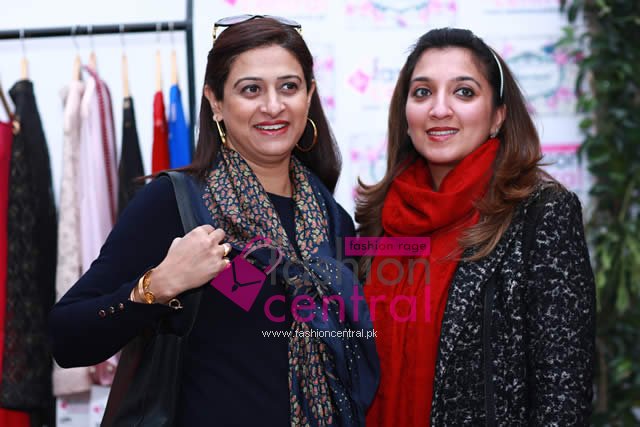 2015 Fashion Central Multi Designer Outlet Launch Lahore Event Pics