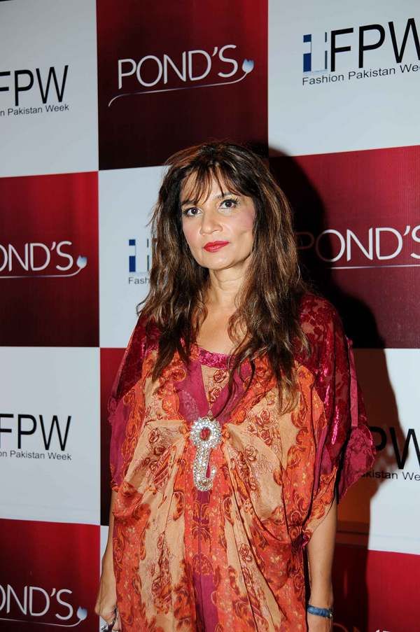 Pond's Red Carpet - Fashion Pakistan Week 2012 Karachi