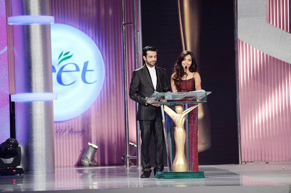 Hosts of Veet Celebration of Beauty Awards 2013
