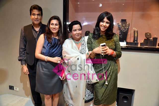 Jeetendra Kapoor, Aparna Chudasama, Shobha Kapoor & Ekta Kapoor