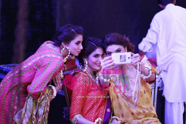 Eid Collection by Kayseria and Sajjad Ali Concert