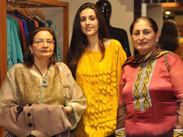 Fashion Central Multi Brand Store Opening