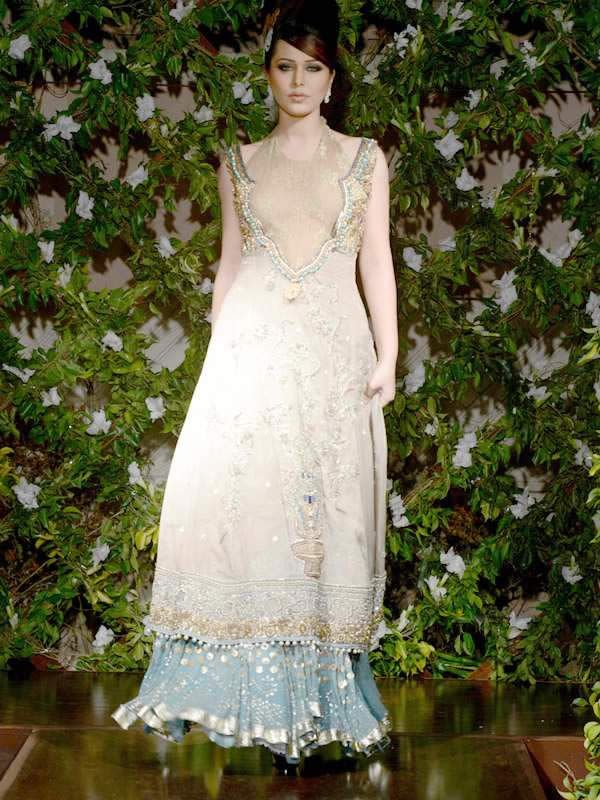 Launch of Nur Al Aine Collection by Saadia Mirza