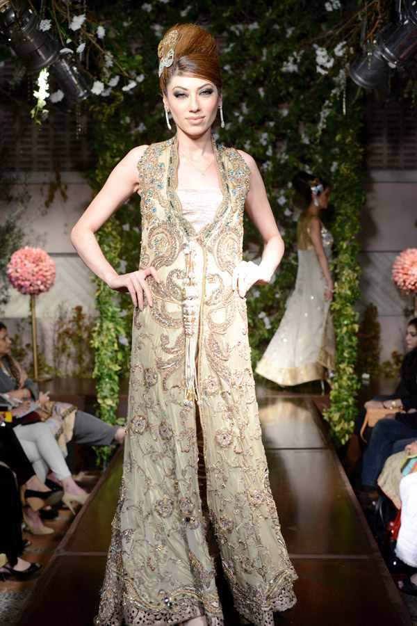 Launch of Nur Al Aine Collection by Saadia Mirza