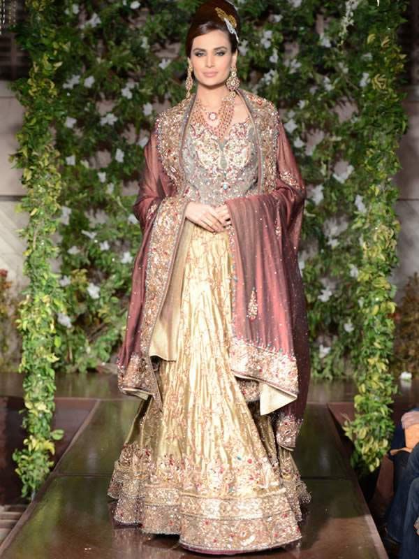 Launch of Nur Al Aine Collection by Saadia Mirza
