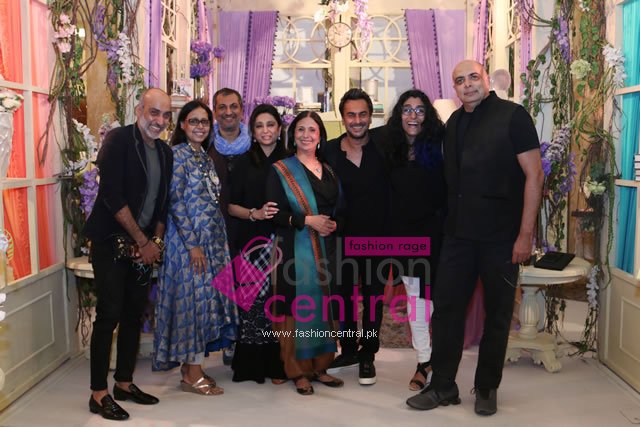 Manish Arora, Anju Modi, Mohan Neelakantan, Surekha Jain, Leena Singh, Aki Narula, Niharika Bhasin Khan, Tarun Tahiliani