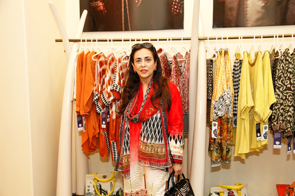 Tres Chic Collection by Deepak Perwani - Preview