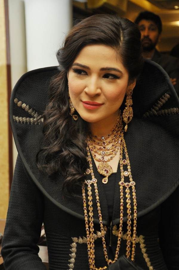 Multi Brand Jewellery Boutique Launch by Hanif Jewellers