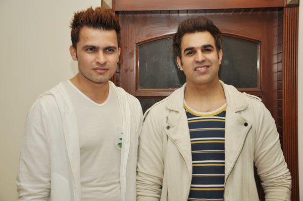 Multi Brand Jewellery Boutique Launch by Hanif Jewellers