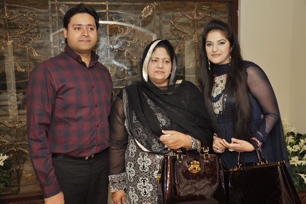 Multi Brand Jewellery Boutique Launch by Hanif Jewellers