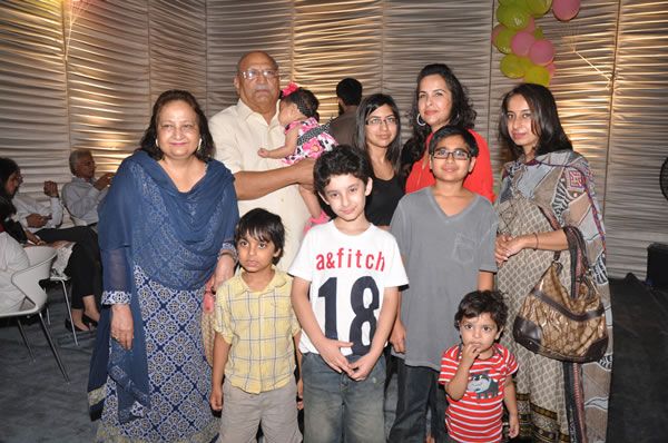 Celebrities at Menchies Frozen yogurt Launch in Lahore