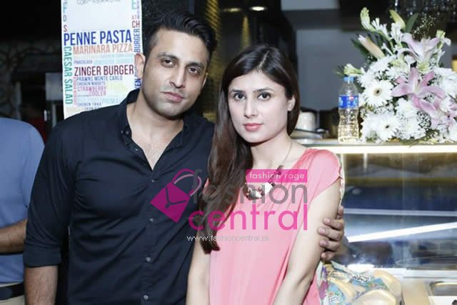 Super Cinema Vogue Towers hosts Premier of Khoobsurat