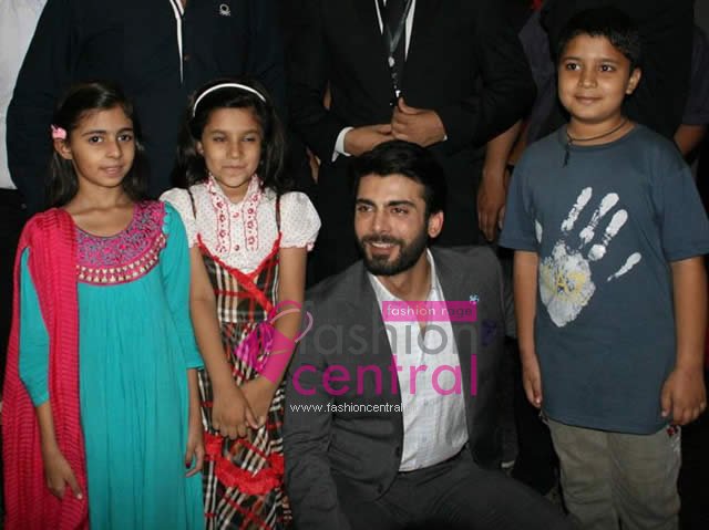 Super Cinema Vogue Towers Lahore hosts Premier of Khoobsurat