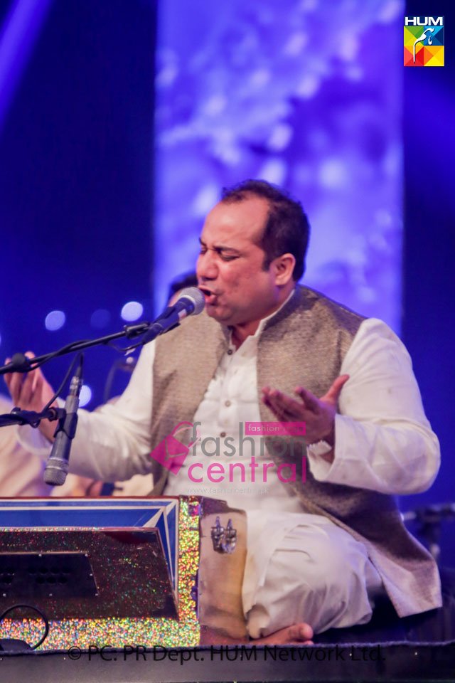 Rahat Fateh Ali Khan Dazzled the City Of Gardens with His Voice