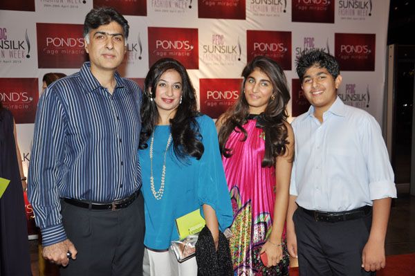 Red Carpet of PFDC Sunsilk Fashion Week 2013 Day 3