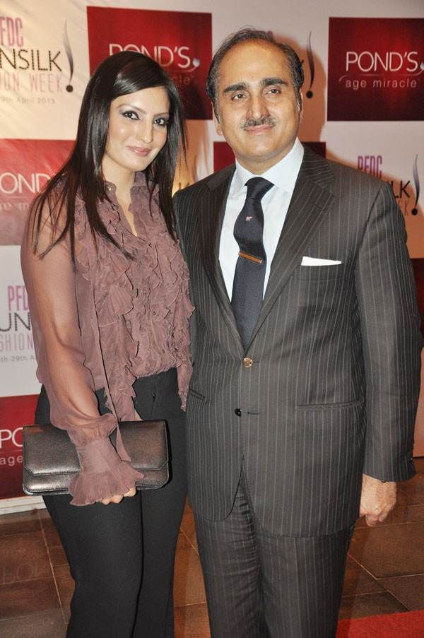 Red Carpet of PFDC Sunsilk Fashion Week 2013 Day 3