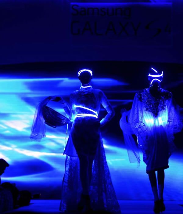Samsung Introduces the GALAXY S4 in an Electrifying Event