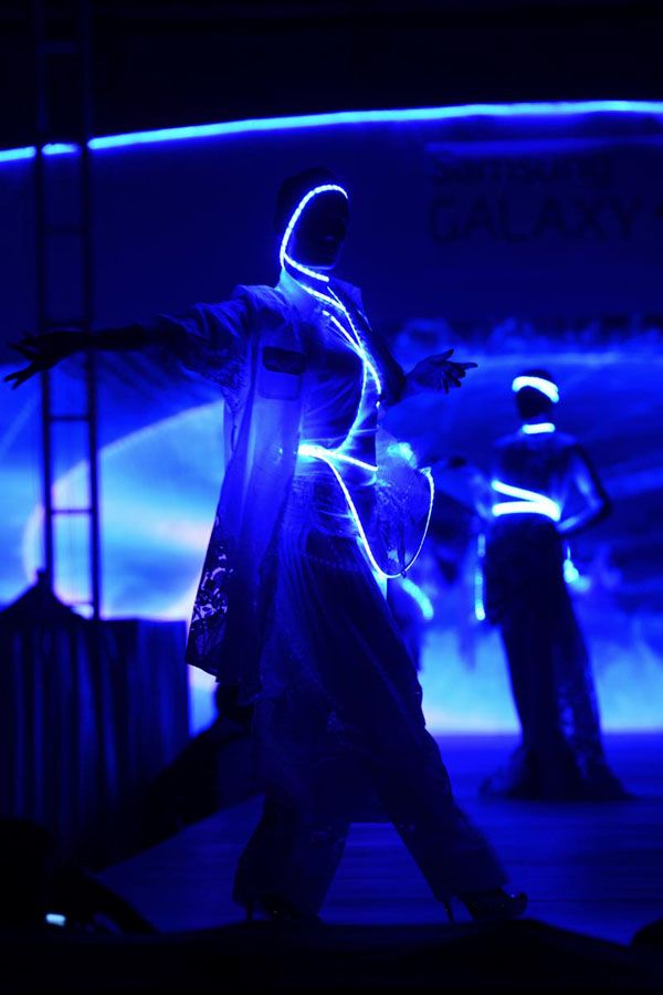 Samsung Introduces the GALAXY S4 in an Electrifying Event