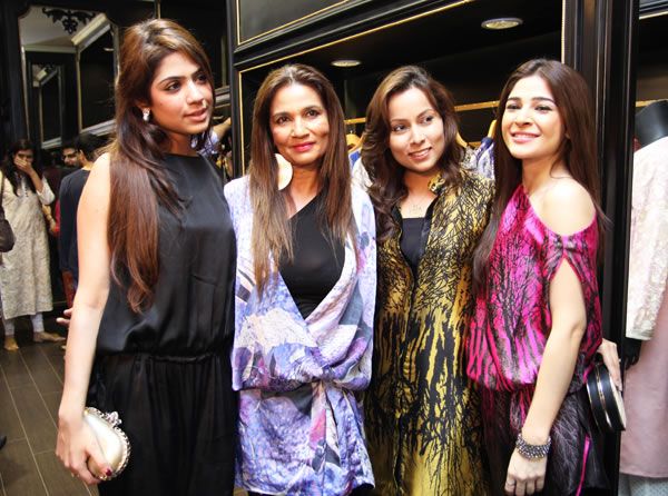 Sana Safinaz Launch at Ocean Mall