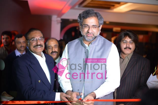 Shahid Khaqan Abbassi Inaugrating Casa Rouge along owner Tariq Naeem