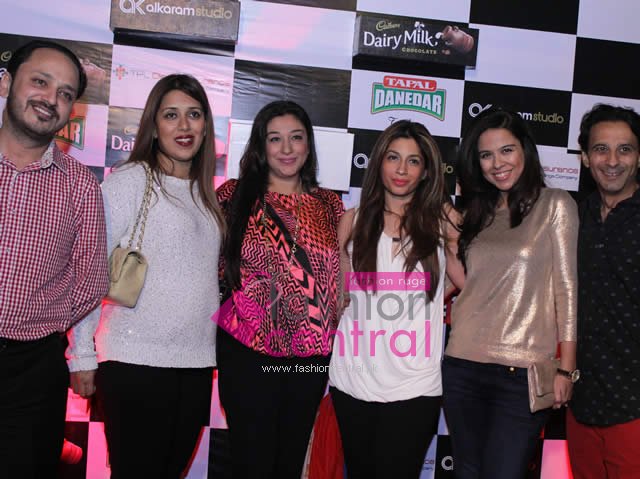 Unplugged hosted Special Valentineâ€™s Day Evening by Komal Rizvi