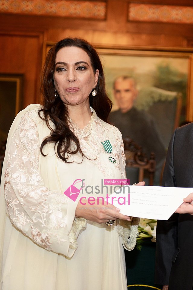 Nilofer Shahid Receives Prestigious Award