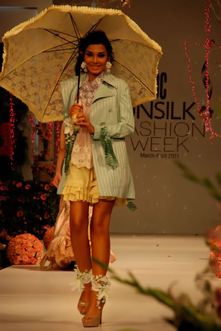 PFDC Sunsilk Fashion Week 2011 Lahore by Karma