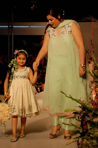 PFDC Sunsilk Fashion Week Lahore 2011