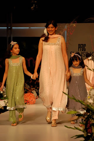 PFDC Sunsilk Fashion Week Lahore 2011