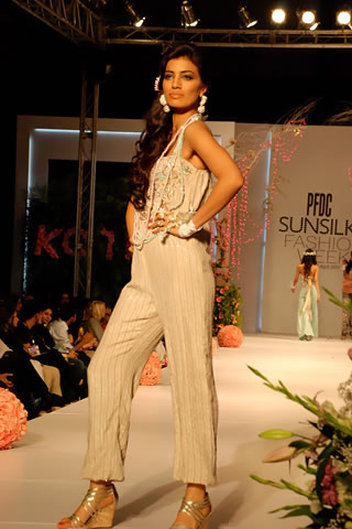 PFDC Sunsilk Fashion Week 2011 Lahore by Karma