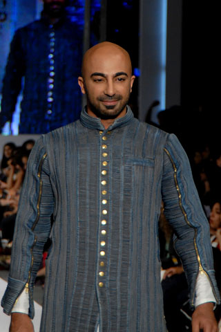 Latest Collection by Adnan Pardesy at PFDC Sunsilk Fashion Week Lahore