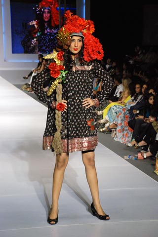 Fashion Designer Akif Mahmood at PFDC Sunsilk Fashion Week Lahore