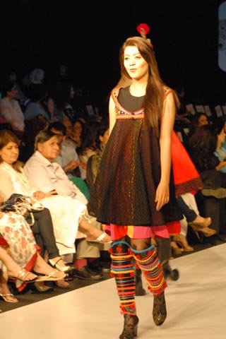 Akif Mahmood at PFDC Sunsilk Fashion Week Karachi 2010