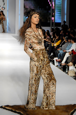 Ammar Belal Latest 2011 Collection at PFDC Sunsilk Fashion Week 2011