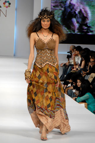 PFDC Sunsilk Fashion Week Lahore 2011