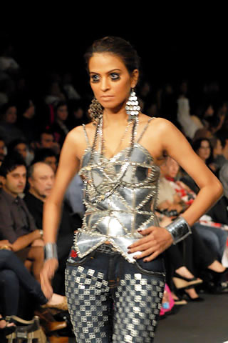 Ammar Belal at PFDC Sunsilk Fashion Week 2010 Karachi