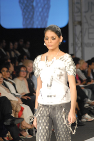 Ammar Belal at PFDC Sunsilk Fashion Week 2010 Karachi