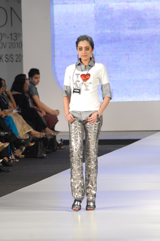 Ammar Belal at PFDC Sunsilk Fashion Week 2010 Karachi