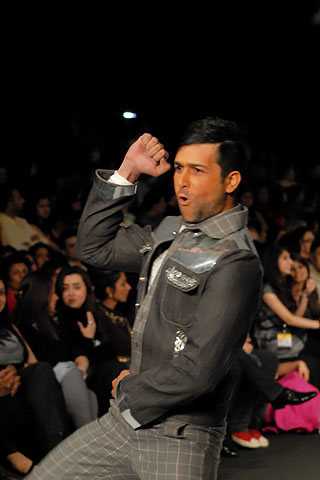 Ammar Belal at PFDC Sunsilk Fashion Week 2010 Karachi